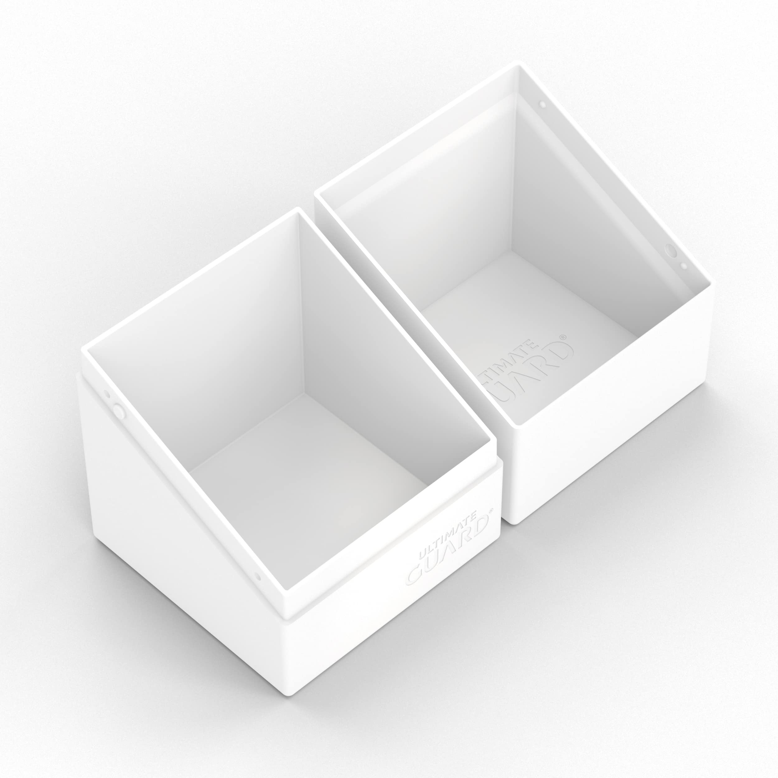 Ultimate Guard Boulder Solid 100+ deck case white material quality and rigidity