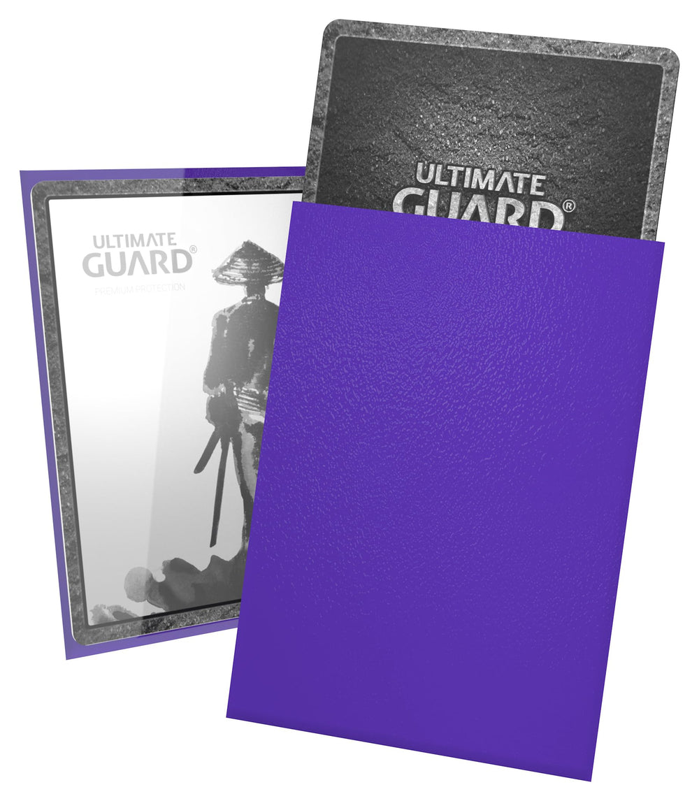 Ultimate Guard Katana sleeves with blue back offer clear visibility and reliable shuffle protection.