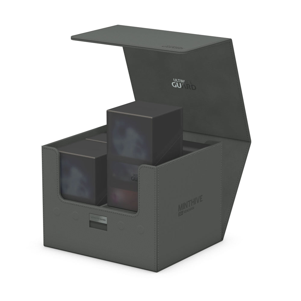 Secure closure detail on Minthive 30+ deck case