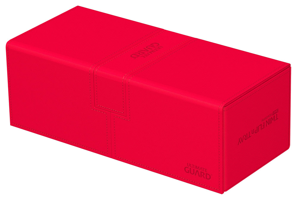 Ultimate Guard removable tray provides flexible setup and extra space.