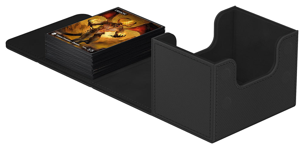 Sidewinder 100-plus open lid demonstrates quick card access during games
