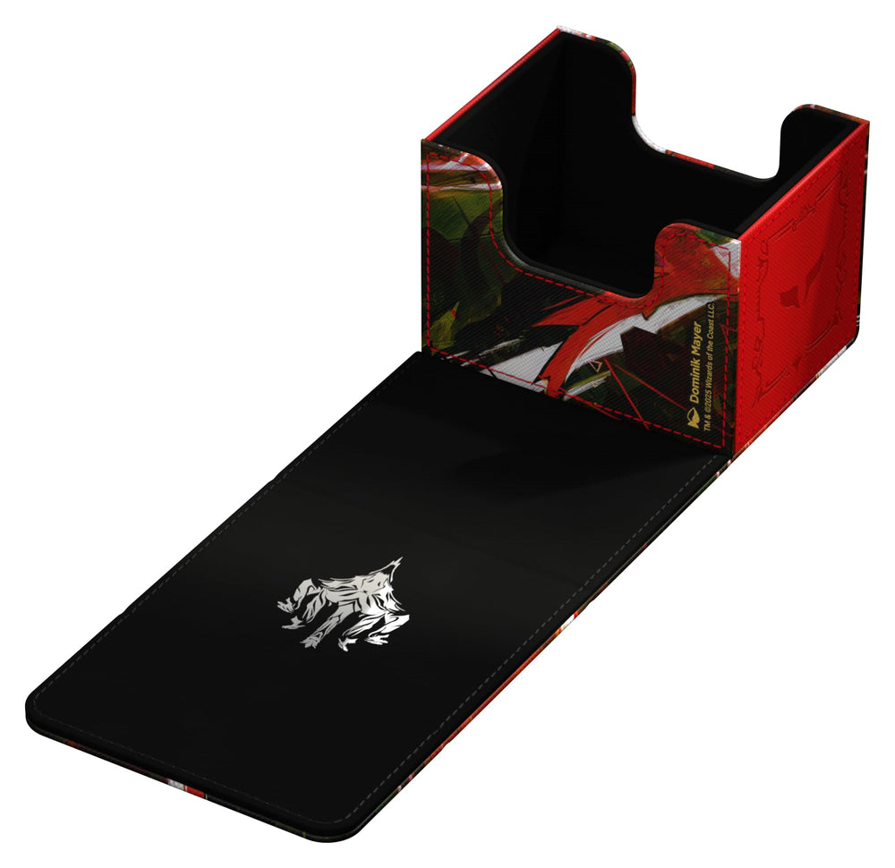 Capacity for 100 double-sleeved MTG cards in Ultimate Guard sleeves