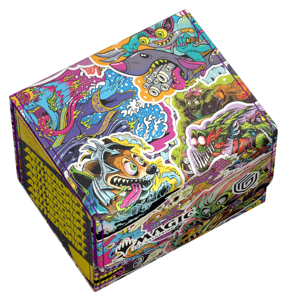 Ultimate Guard Sidewinder 100+ inner microfiber lining protects cards