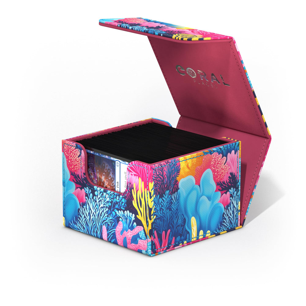 Microfiber inner lining protects sleeves and cards inside Sidewinder