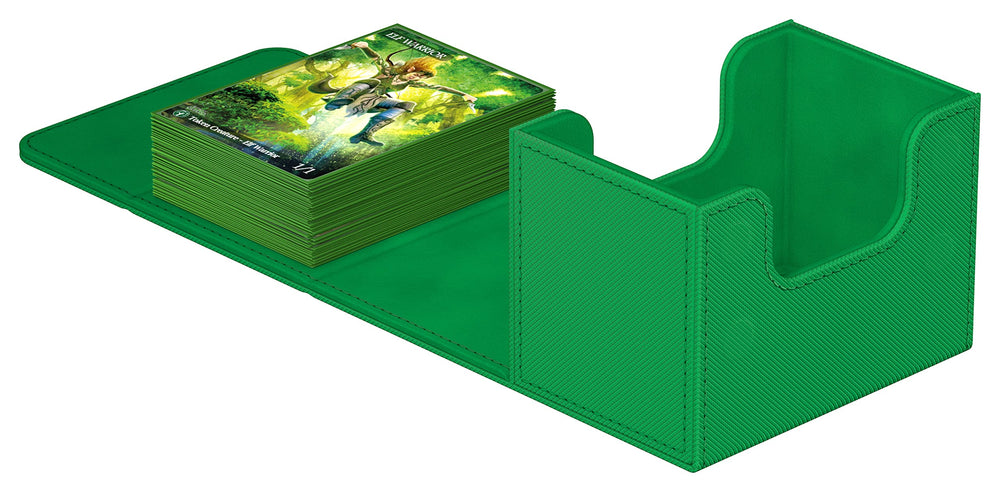 Ultimate Guard Sidewinder 80+ magnetic closure secures cards during travel.