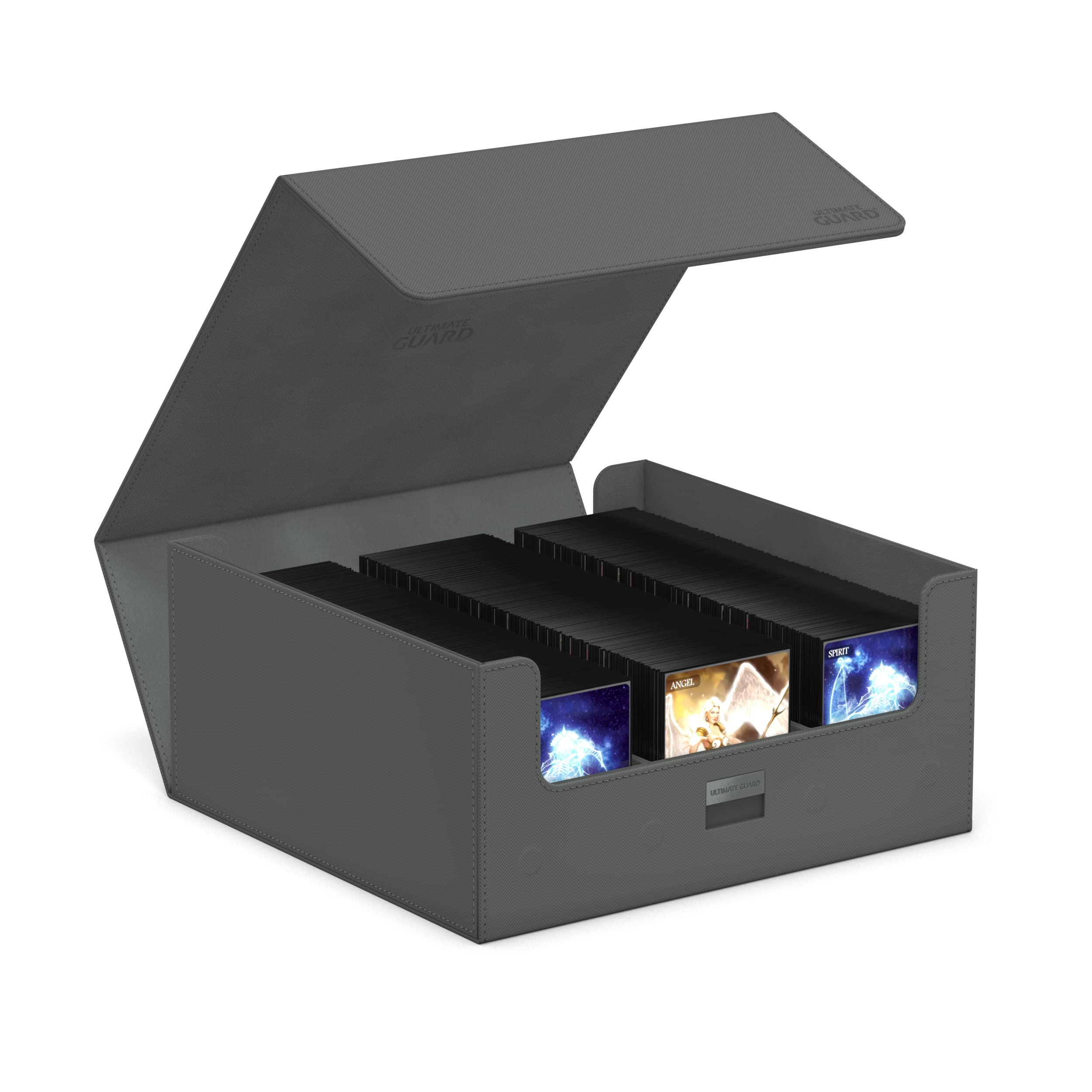 Capacity view shows up to 90 magnetic card cases in the case.