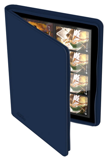 Zipper closure keeps contents contained during transport