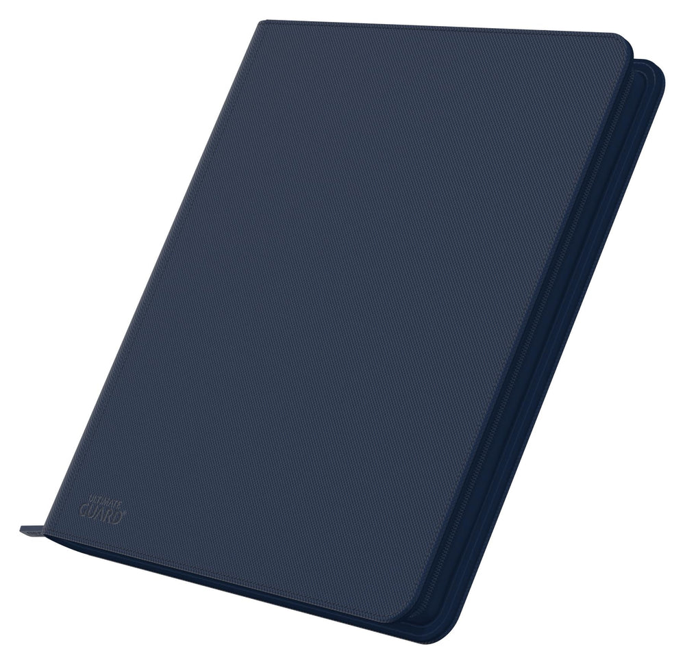Zipportfolio 480 zipper closure keeps cards secure during transport.