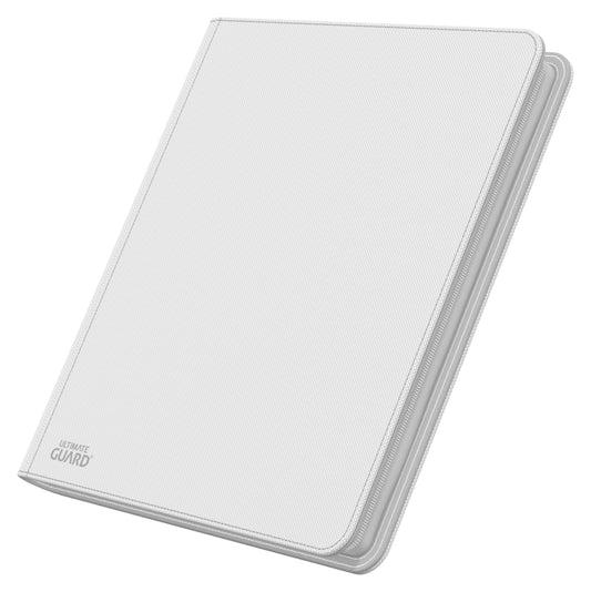 Zipfolio 480 White side-loading pockets enabling quick card access.