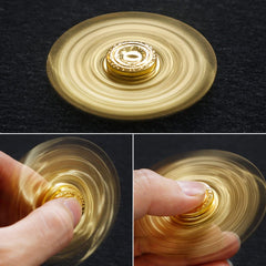 Umnodobn Dragon fidget spinner in smooth spinning action.