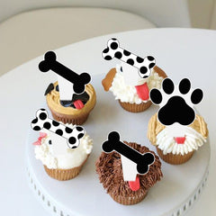 Umoni perfect size toppers for standard cupcakes and mini cakes.