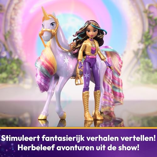 Unicorn Academy Sophia 4.5-inch doll with articulated posing for dynamic storytelling.