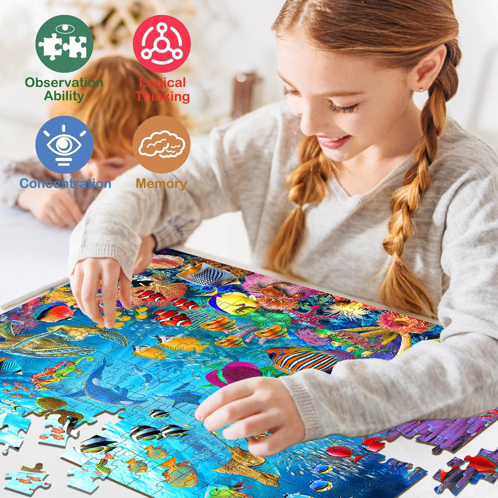 Close-up of Unolidrom 200-piece puzzle showing thick pieces and vibrant ocean artwork.
