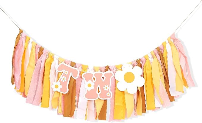 UOAOU Groovy Two retro-daisy design banner elevates party decor and photo memories.