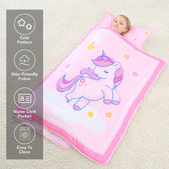UOMNY carry sleeve with handle keeps mat clean during daycare commutes.