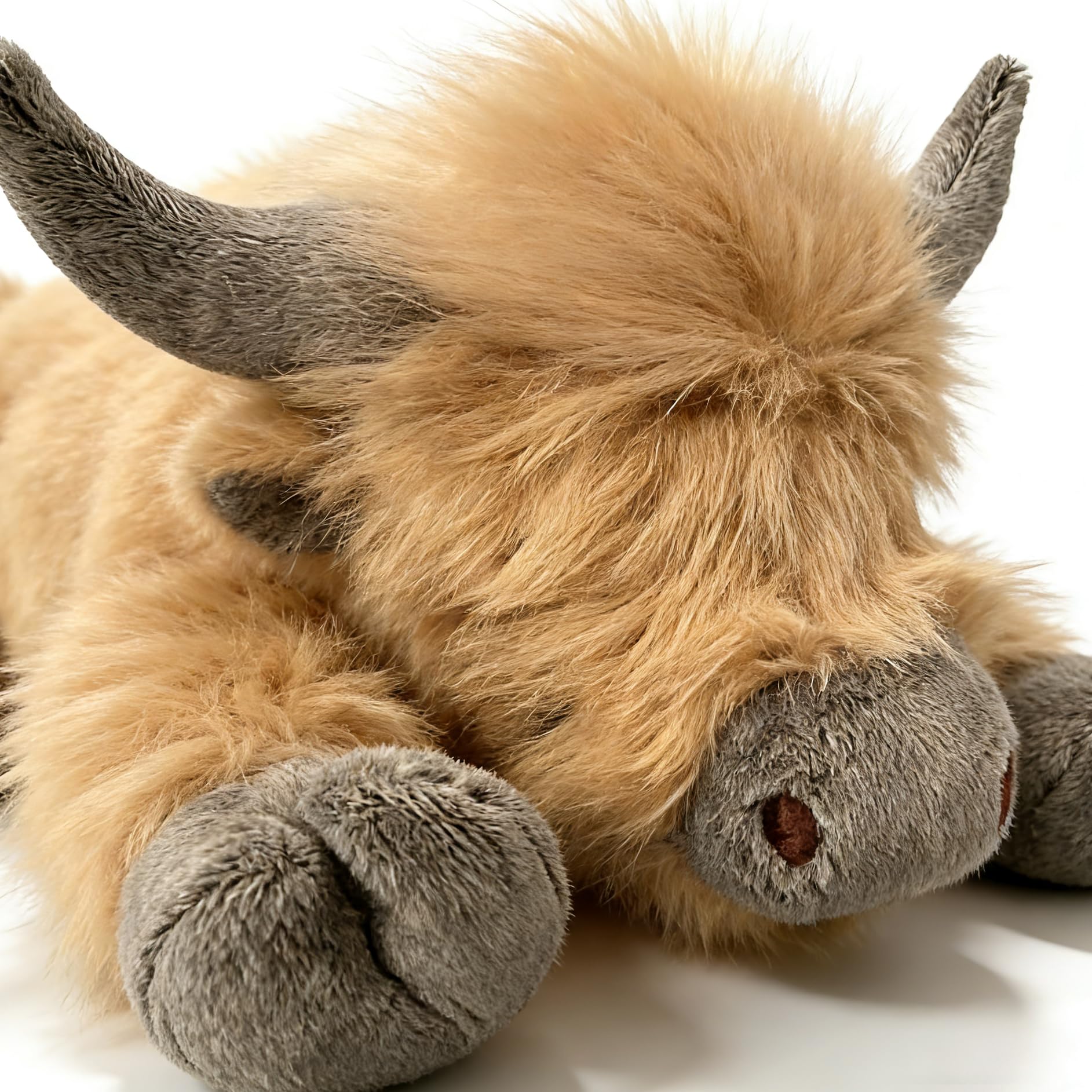 uoozii Highland Cow durable materials ensure lasting cuddles