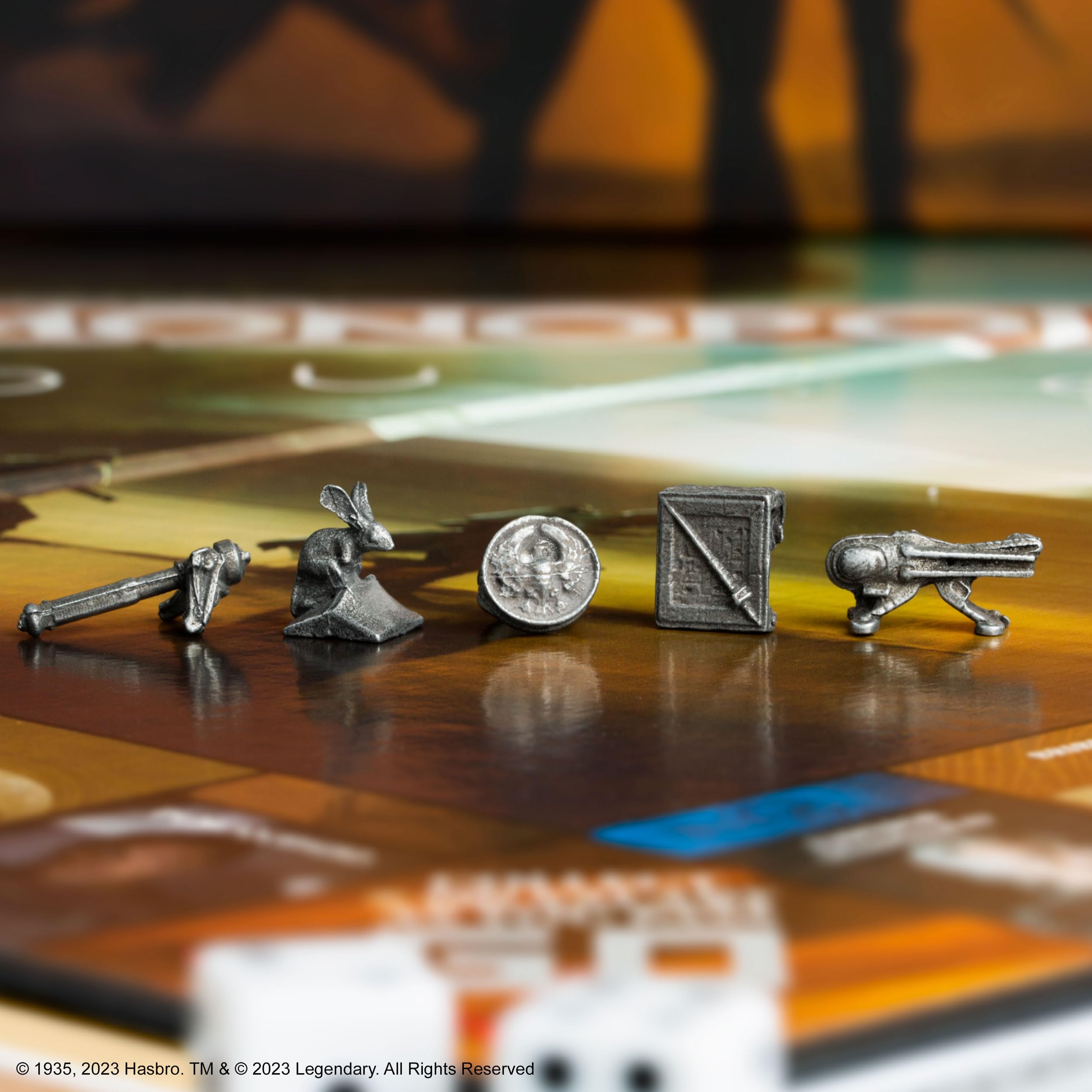 USAOPOLY Dune ornithopter token evokes vivid sci-fi flight.
