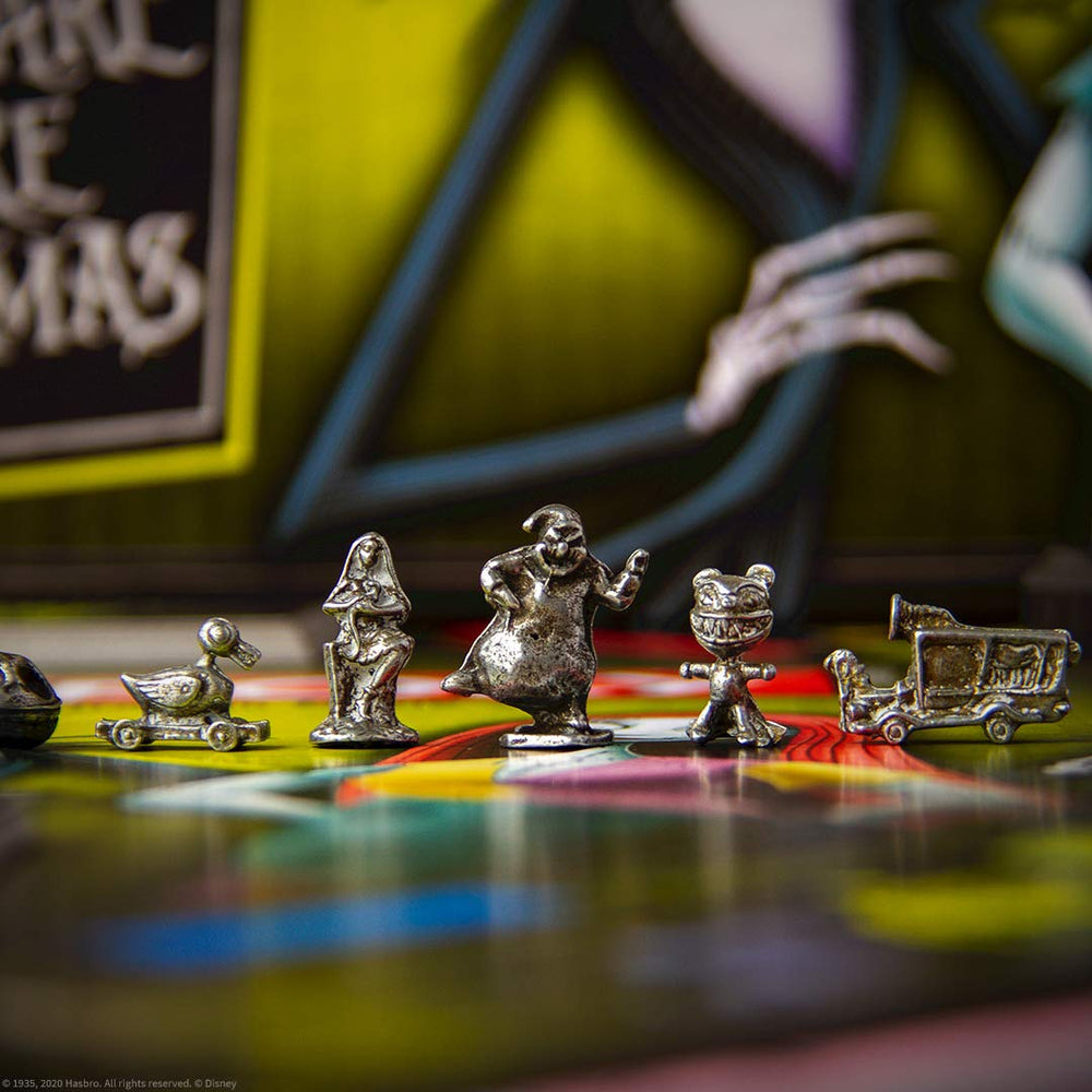 USAOPOLY Nightmare Box Packaging: protects and displays your collector edition.