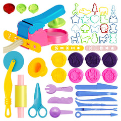 Vaike Kauss dough tools roller for even dough rolling and kid-friendly play.