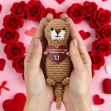 VELENTI crochet otter decoration for desk or shelf, daily romantic reminder.