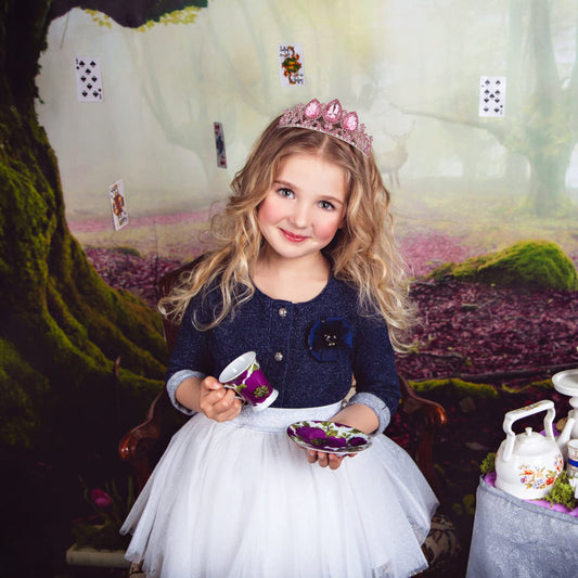 VELSCRUN Rapunzel crown for dress-up, sparks imaginative storytelling.