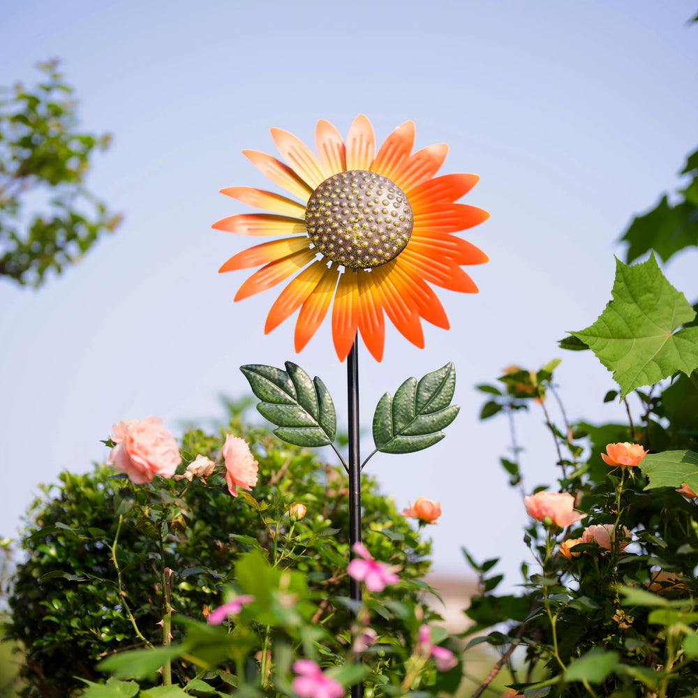 Venniy Sunflower Wind Spinner makes a delightful outdoor gift idea.