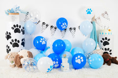 Vibzox Blue Confetti Paw Balloons add sparkle to indoor parties