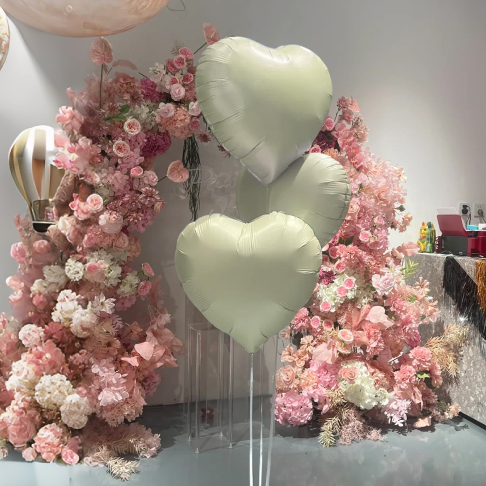 Vibzox versatile heart balloons fit birthdays and weddings