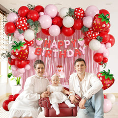 Vicduotex red polka dot balloons create charming contrast for strawberry themes.