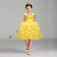 Vicloon party gift for girls presents a delightful, easy-to-assemble dress-up option.