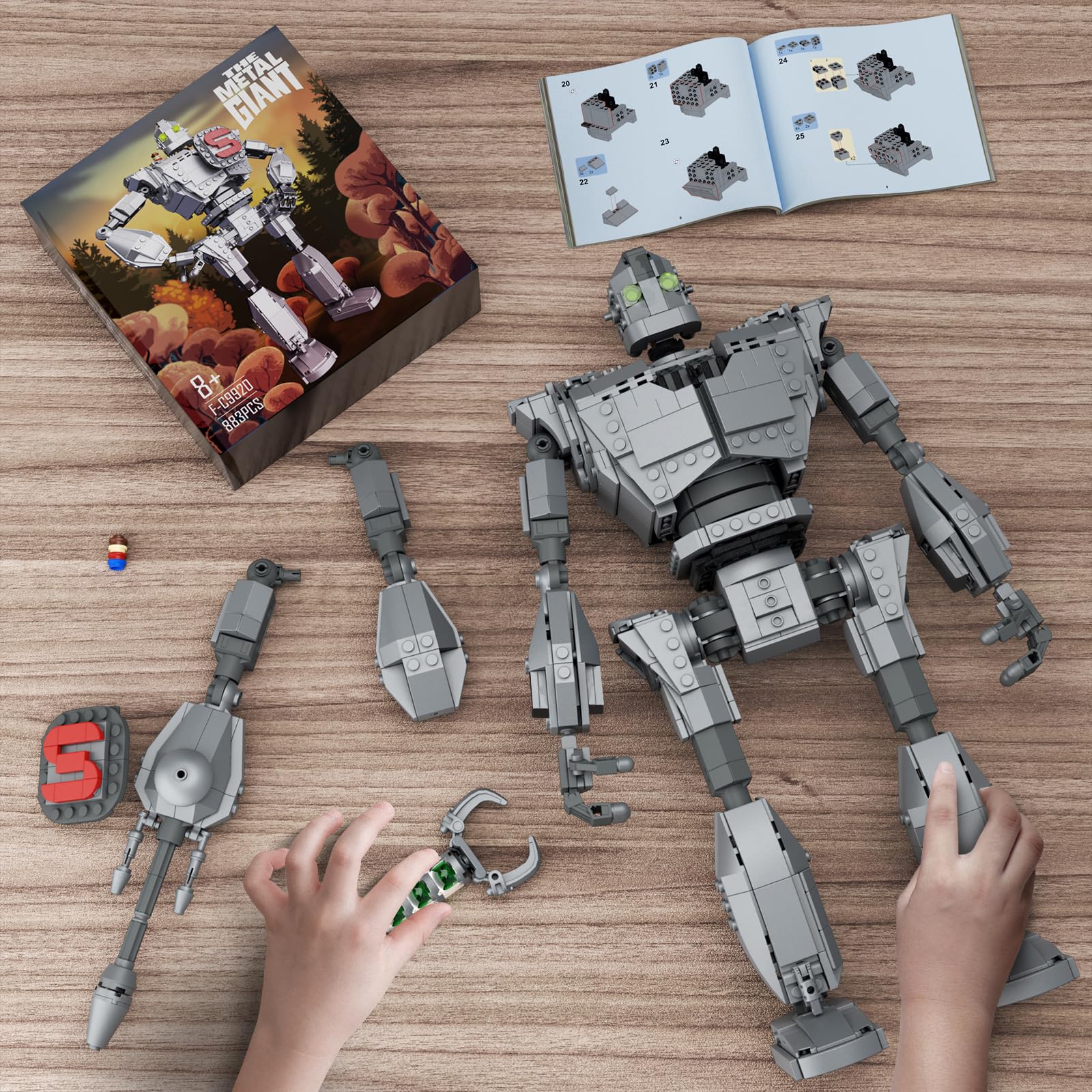 VONADO Iron Robot gift-ready-packaging signals thoughtful gift for young builders.