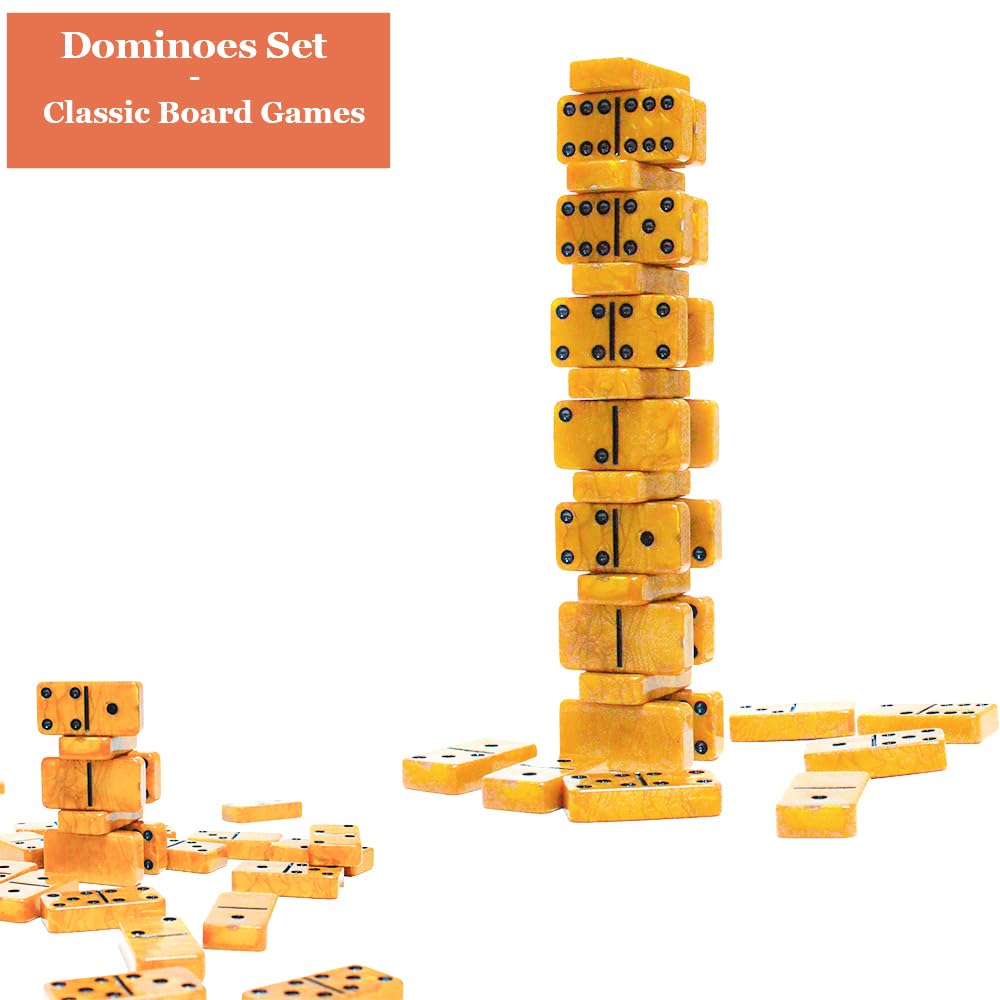 Vovotuzzi Dominoes travel-friendly case protects tiles on the go.