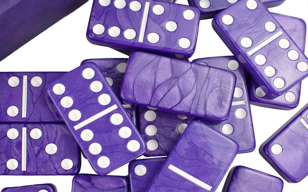 Vovotuzzi domino set offers multiple play options for creativity