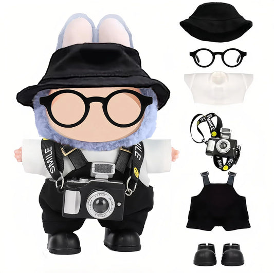 VVQUI Labubu 17cm doll hat enhances playful styling and outfit variety.
