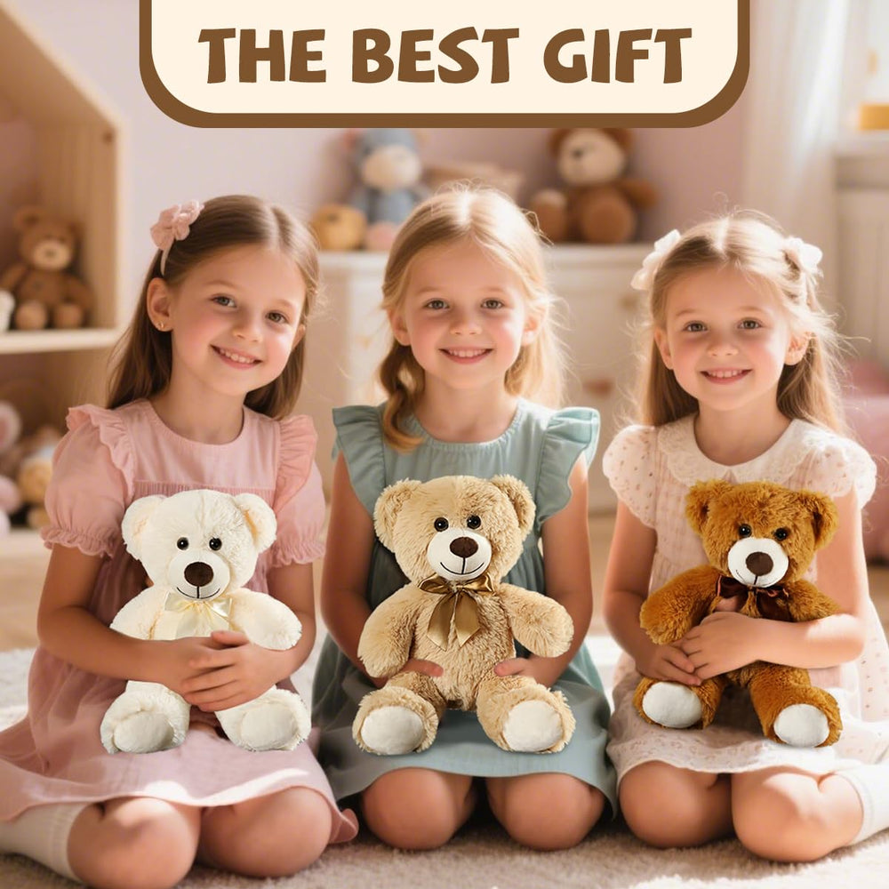 VYUSIT teddy bear used as a wedding centerpiece, soft and inviting.