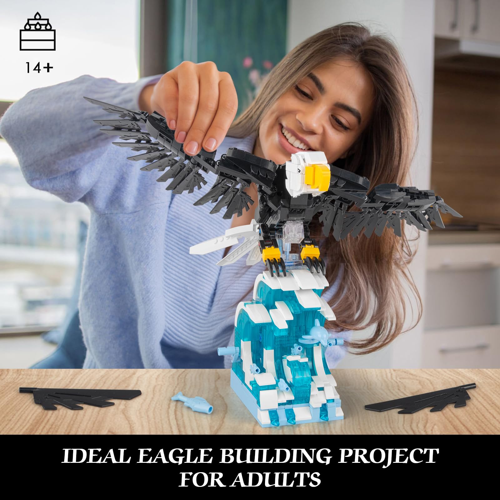 Vziimo Eagle display stand adds elegant interior decoration.