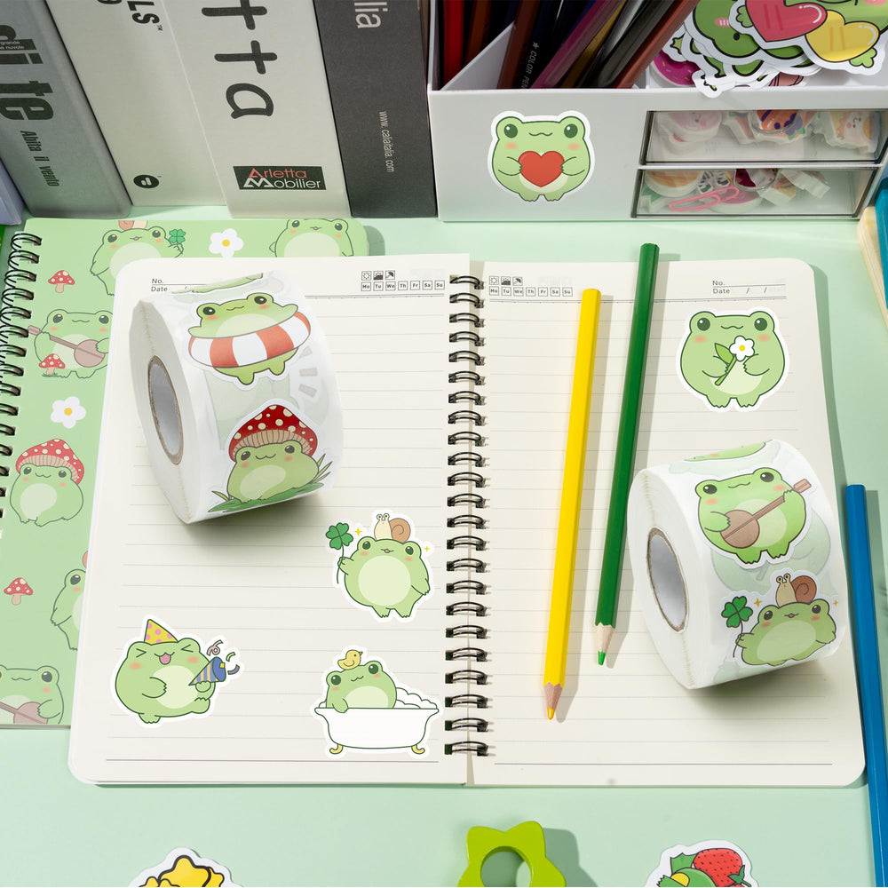 W1cwey frog sticker roll brightens notebooks and whiteboards with cheerful patterns.