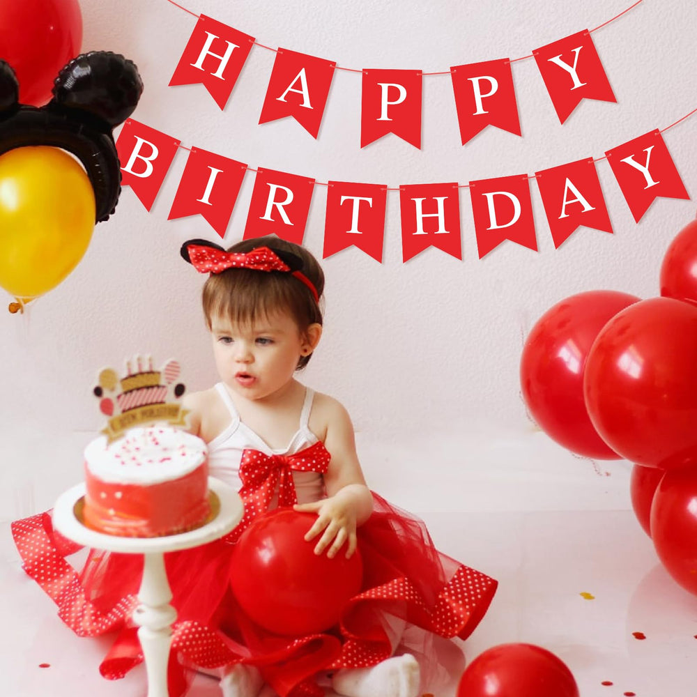 Waenerec Red Happy Birthday Banner table decoration creates a festive focal point.