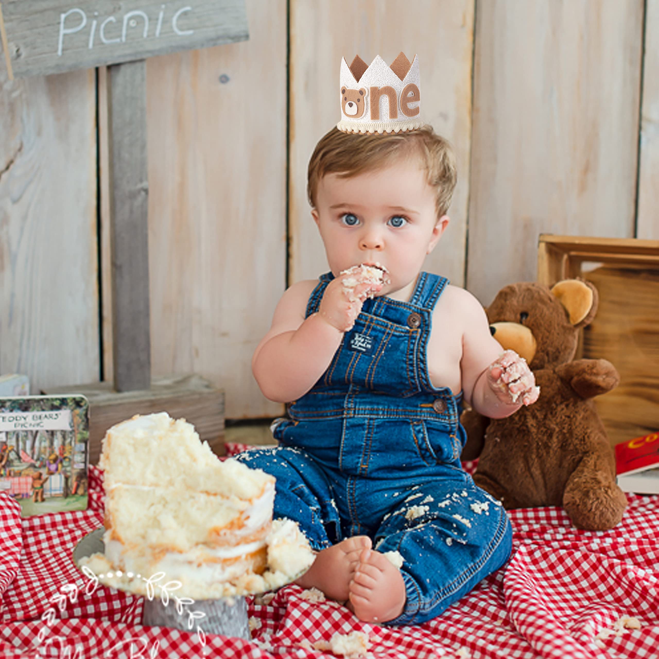 WAHAWU Soft white leather and brown fabric crown, premium fabrics for gentle wearing.