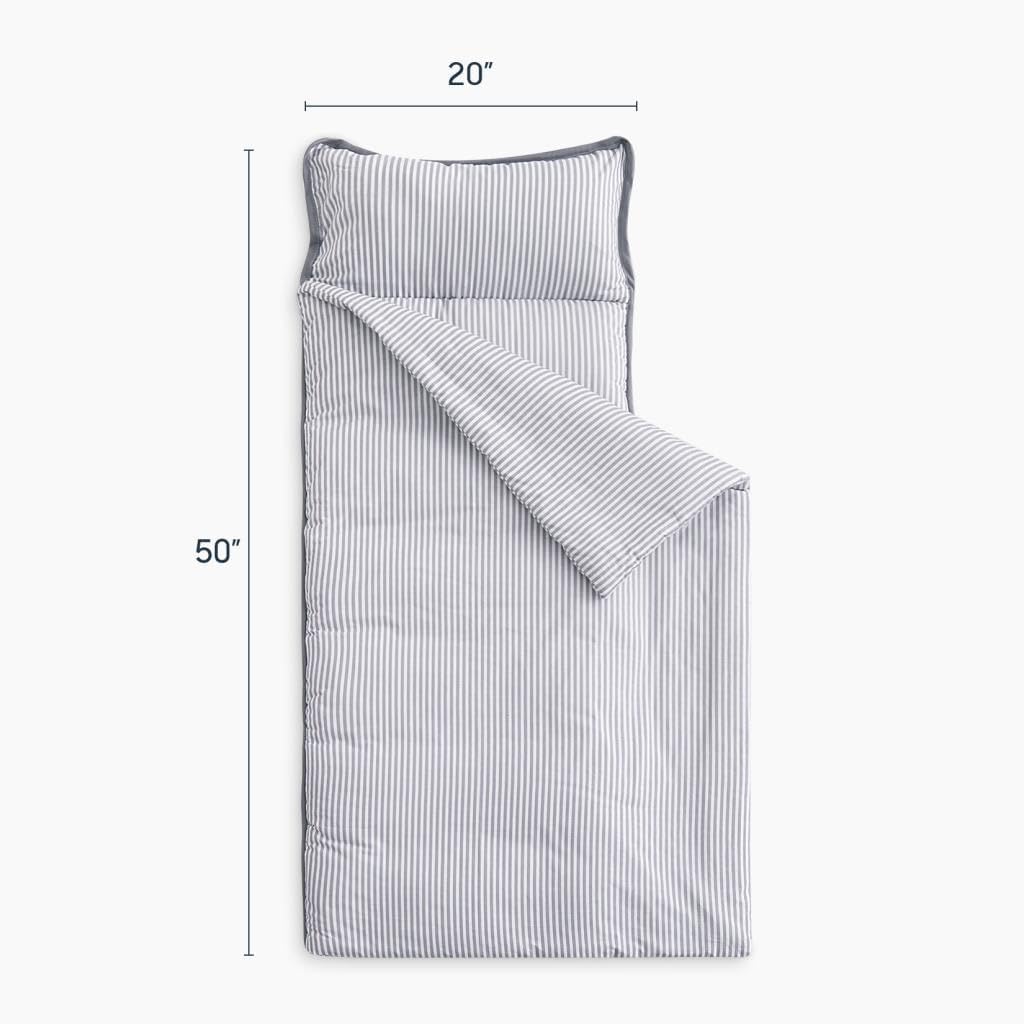 Wake In Cloud nap mat roll-up with handle for easy transport