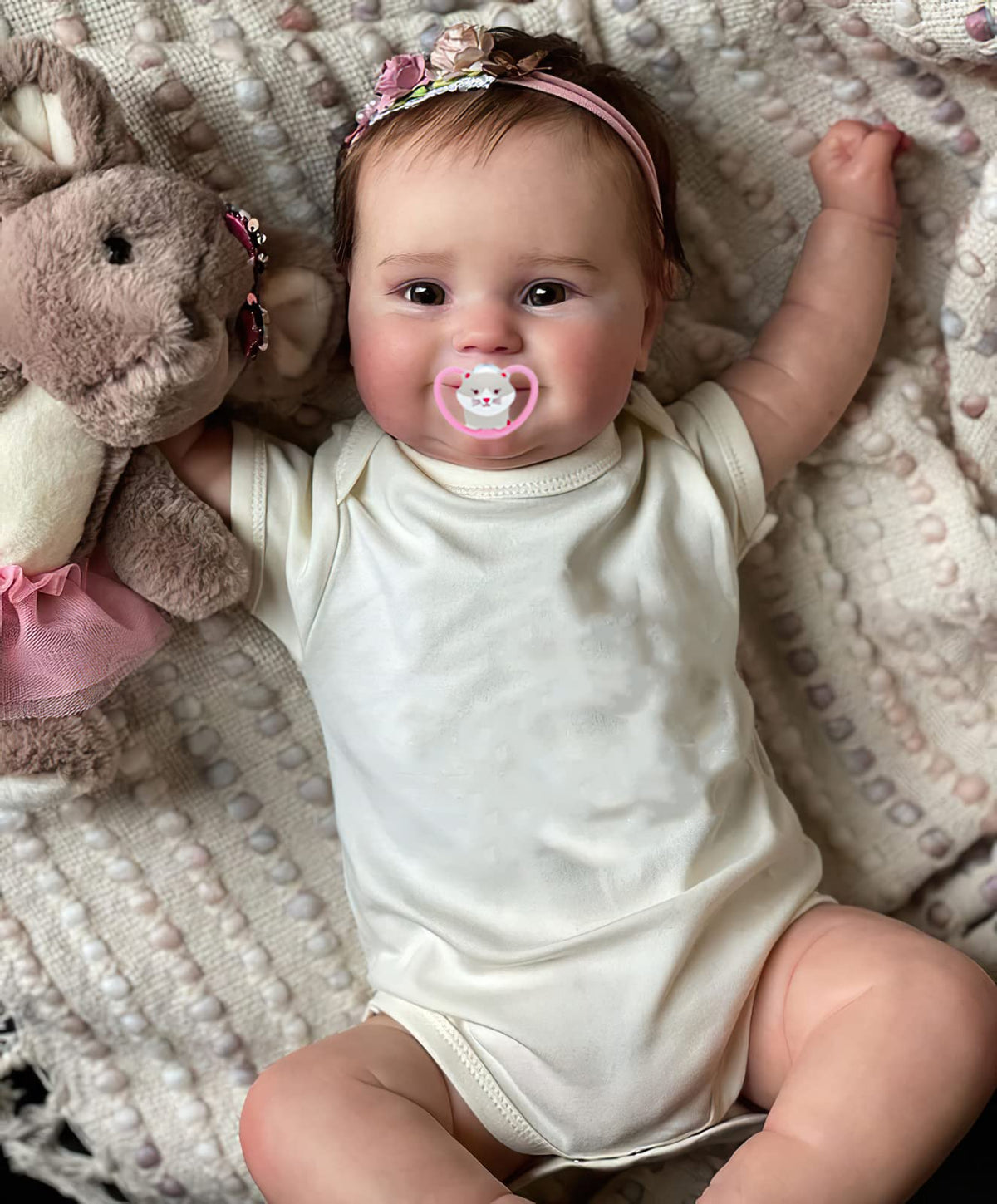 Wamdoll 50cm lifelike baby with rooted fiber hair, inviting tactile play and nurturing routines