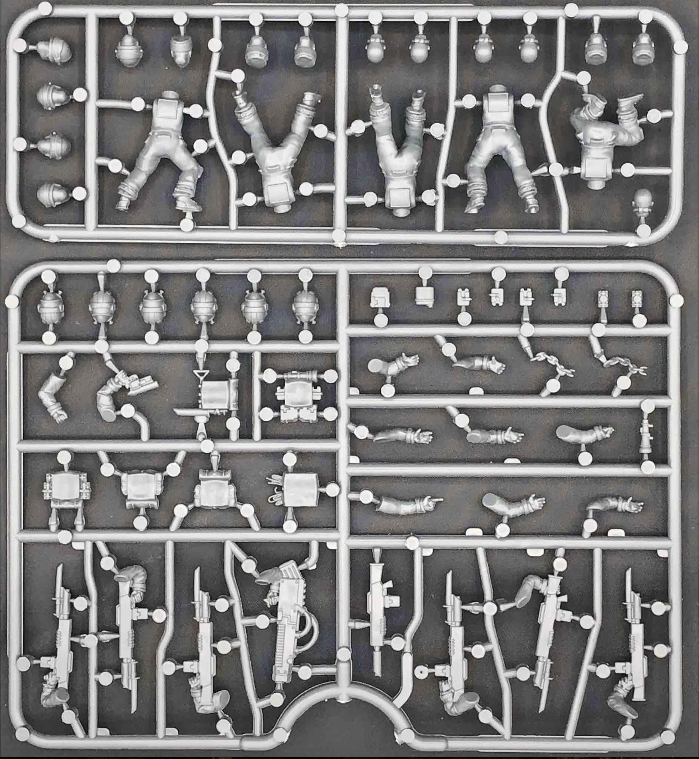 Wargames Atlantic Death Fields Cannon Fodder standard rifles and plasma weapons for authentic loadouts.