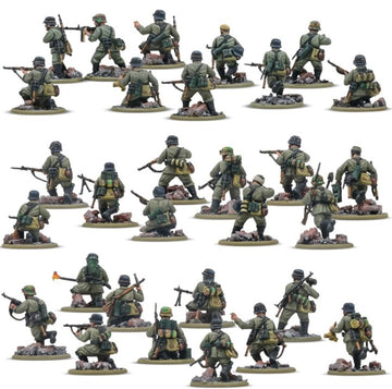 Warlord German Army Veterans Infantry 28mm gas cape bags for early-war detailing