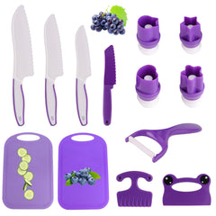 WaterSummer sandwich cutters shape meals into fun, healthy options.