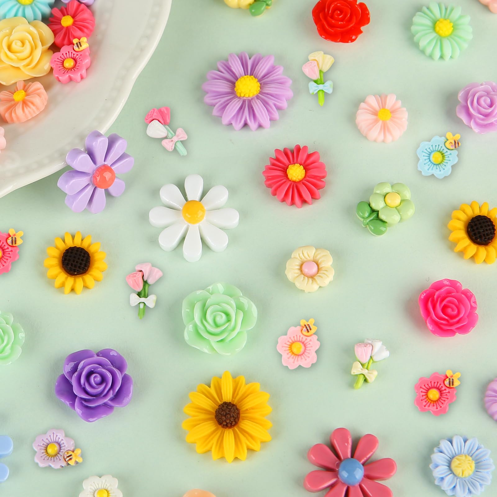 WDARTG mini resin flowers flatback craft embellishments for scrapbooking.