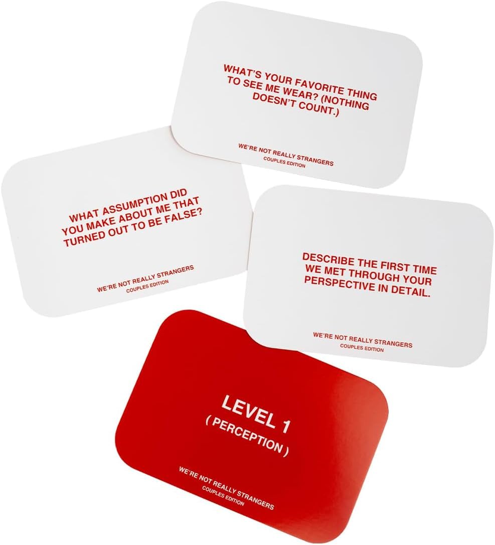Packaging and manual showcasing age guidance and product benefits.