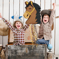 WERNNSAI horse pinata hanging loop enables easy overhead setup.