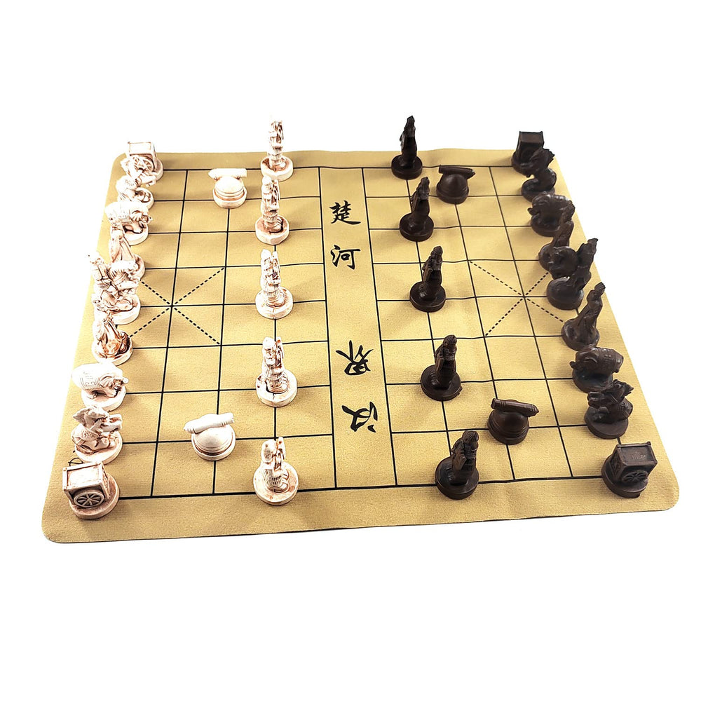 Weyheng Xiangqi portable set showcases compact design for travel and quick setup.