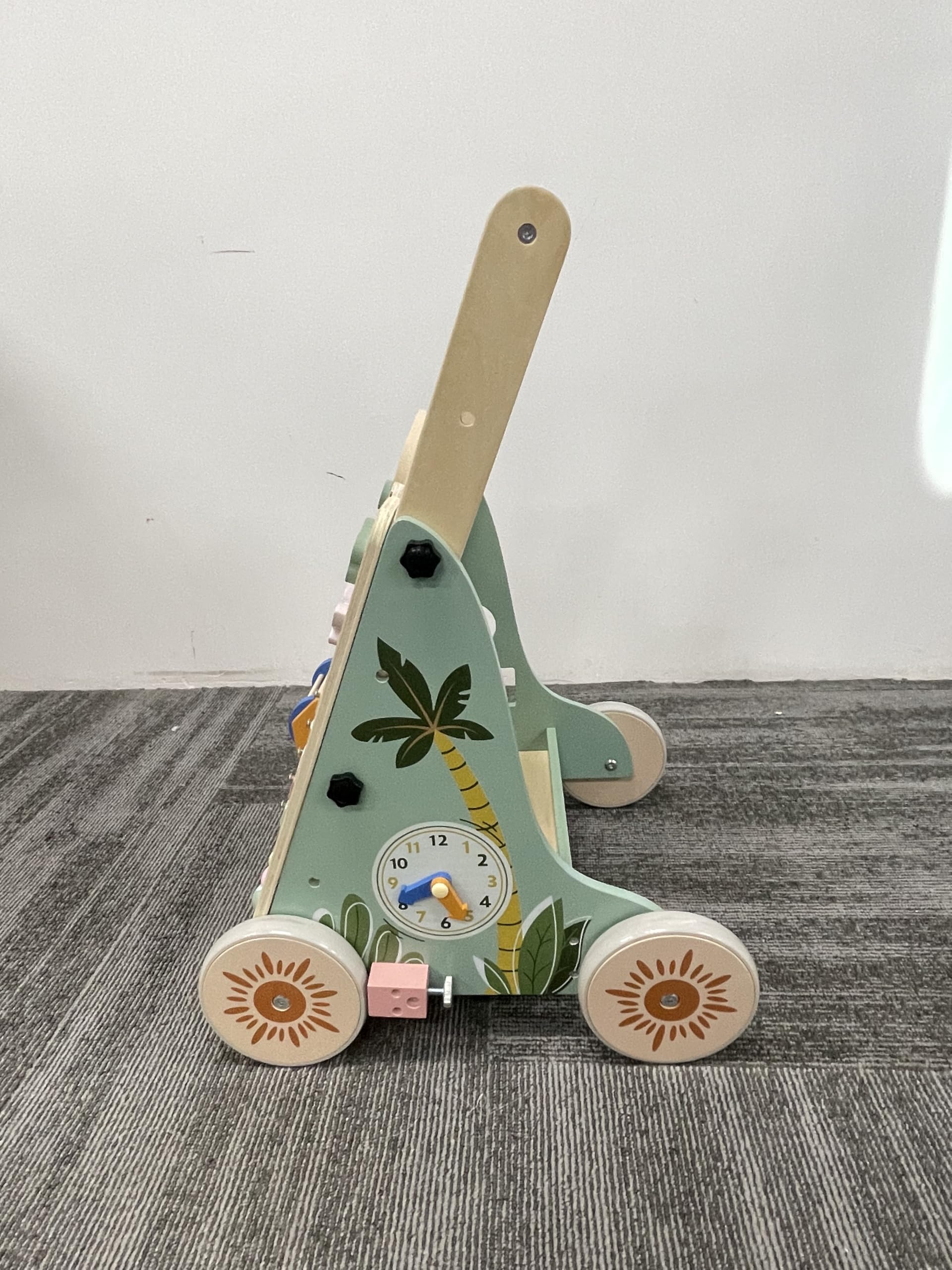Winnrok walker at 25-2 inches height provides taller standing height