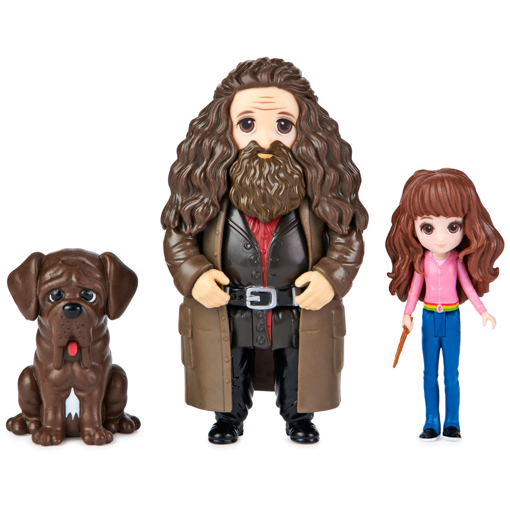 Wizarding World Hermione and Hagrid set fosters collaborative pretend play and imagination.